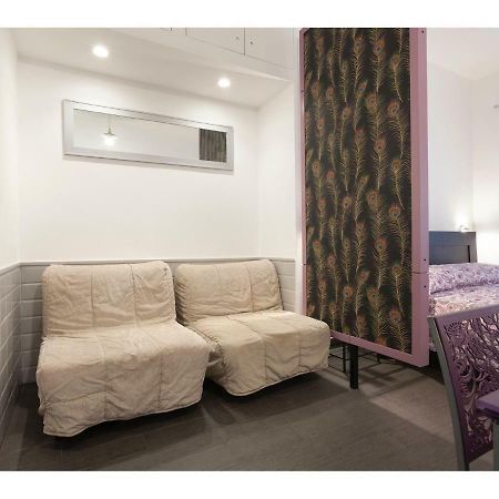 My Purple Apartment In The Center Of Рим Екстер'єр фото