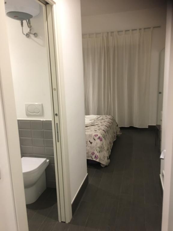 My Purple Apartment In The Center Of Рим Екстер'єр фото